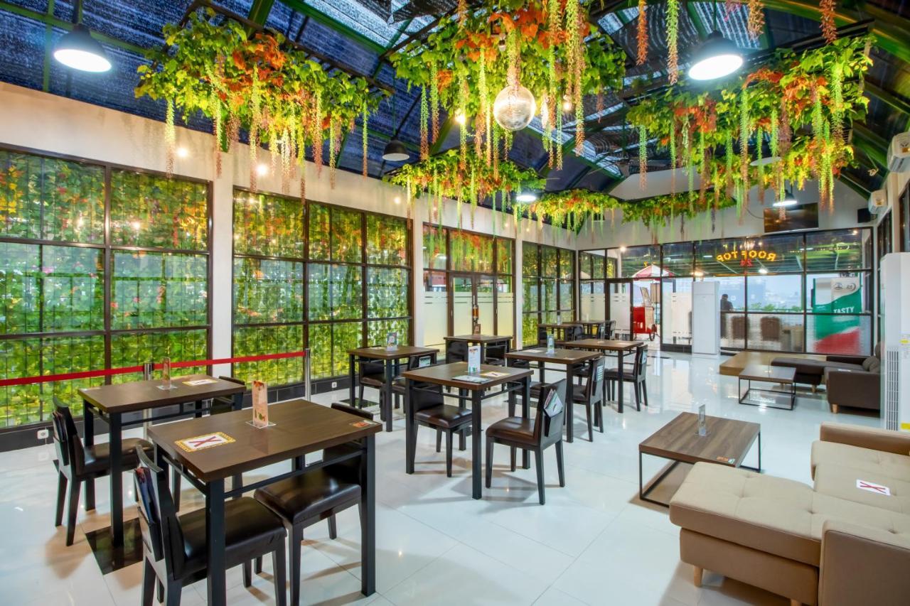 Rumah tetamu De 80's Genteng Ijo